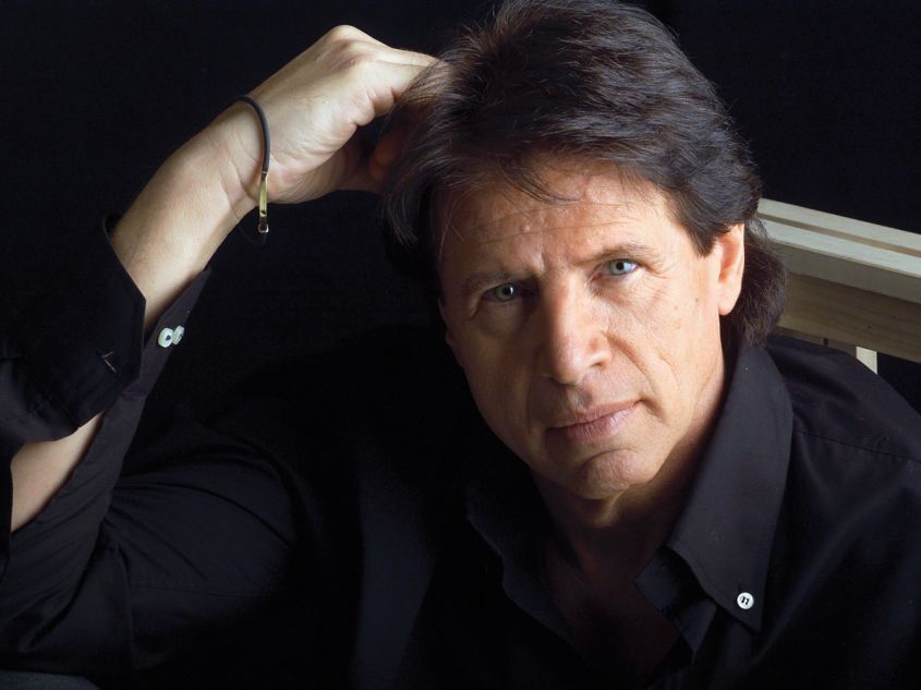 Concerto di Sandro Giacobbe al Teatro Govi Goa Magazine