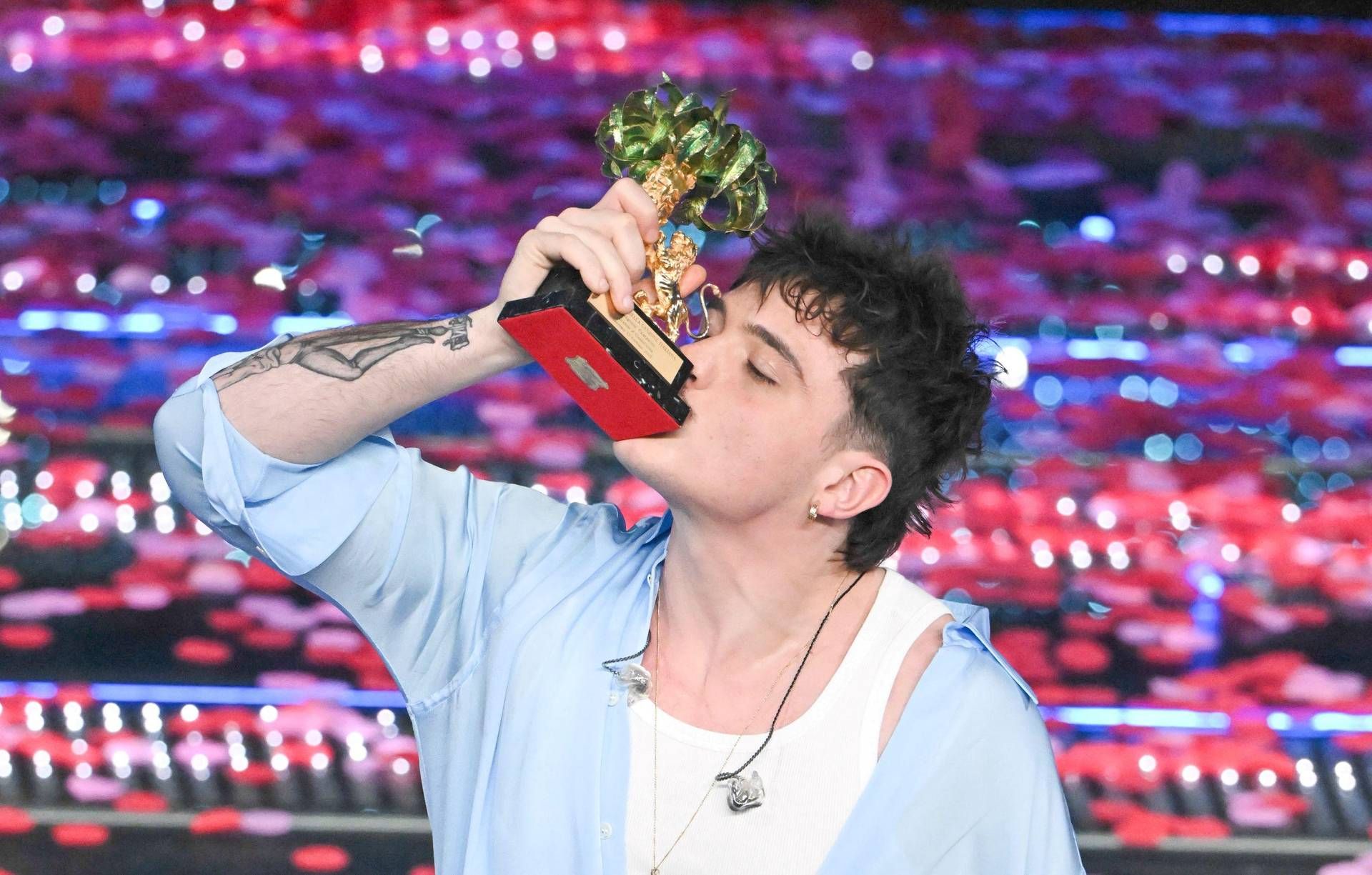 ALLE ORIGINI DI OLLY, VINCITORE DEL 75° FESTIVAL DI SANREMO. I SUOI EX  COMPAGNI DI RUGBY: «LA SUA UMILTÀ LO CONTRADDISTINGUE» - Goa Magazine